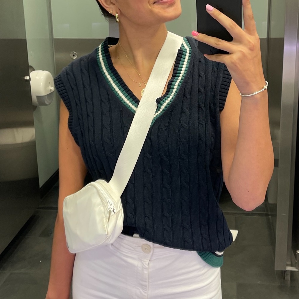Uniqlo vest